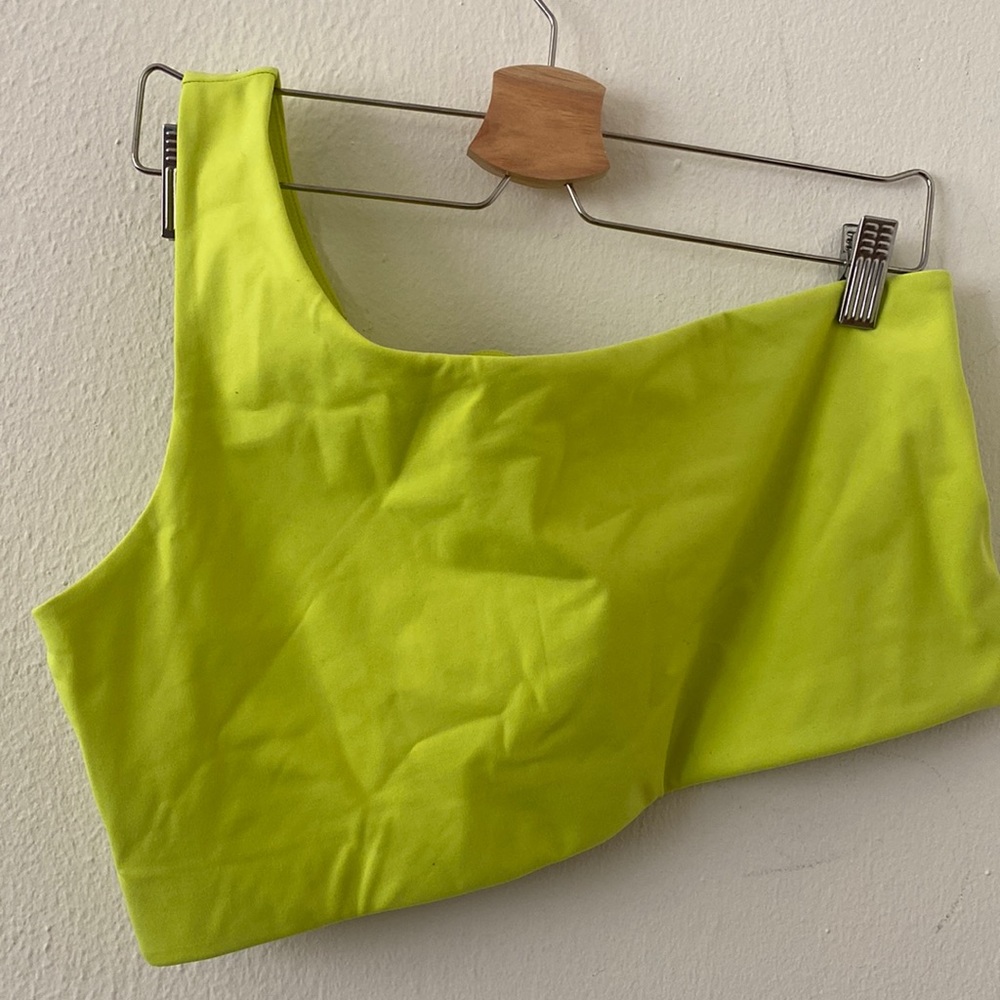 Girlfriend Collective one shoulder Bianca bra